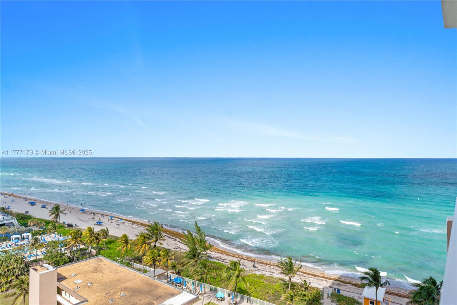 Condo for Sale in Hallandale Beach, FL