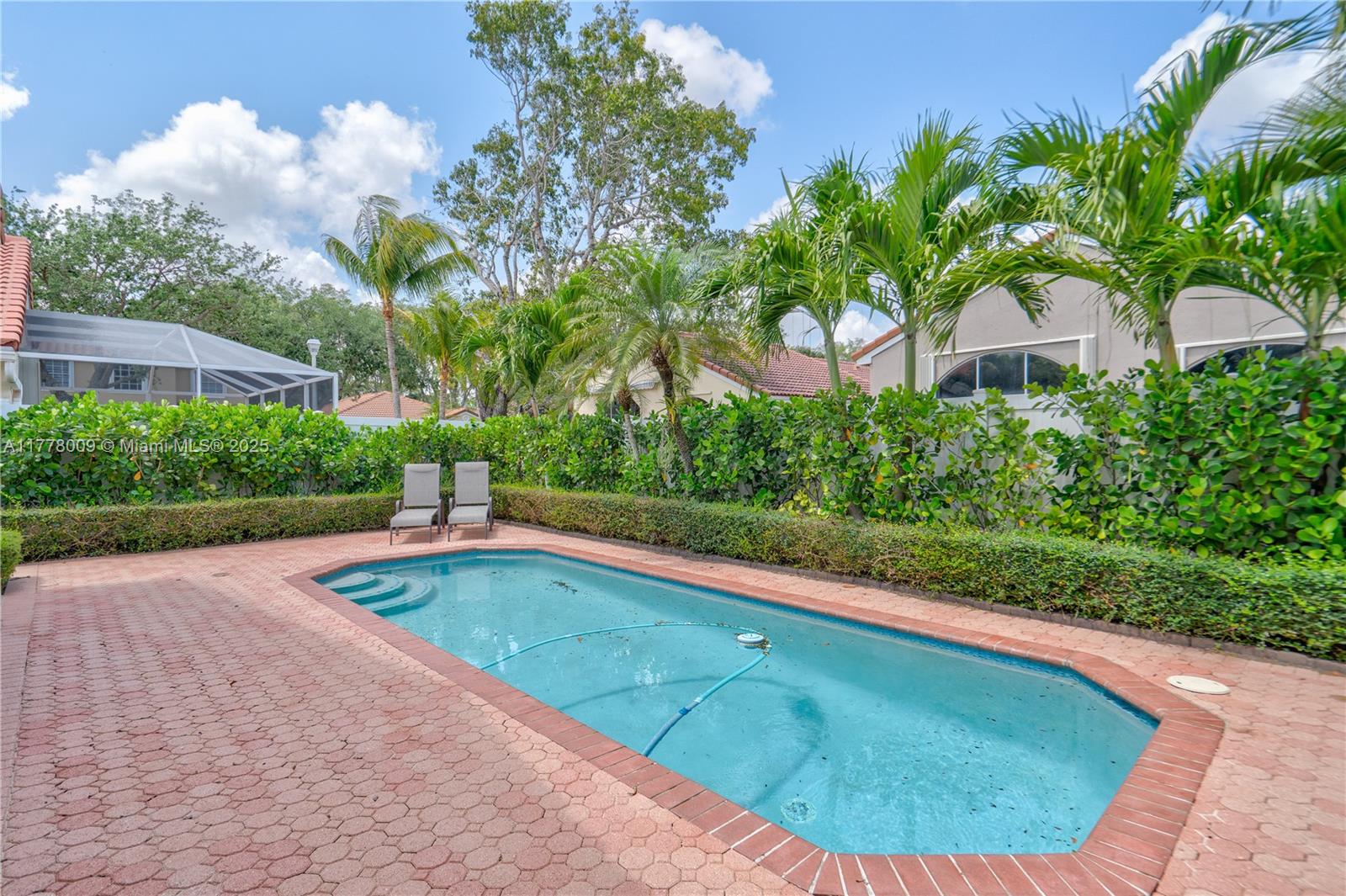 935 Jade Ct, Weston, Florida image 28