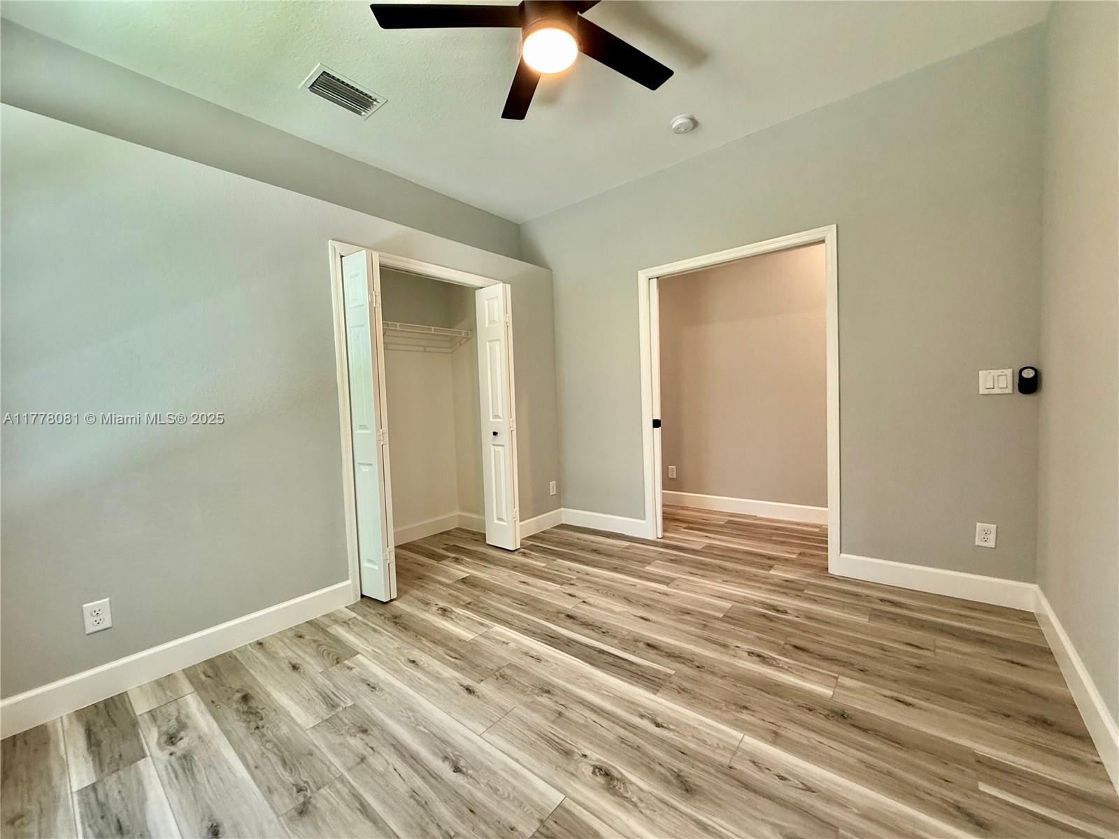 7550 Meadow Lakes Dr #4704, Naples, Florida image 15