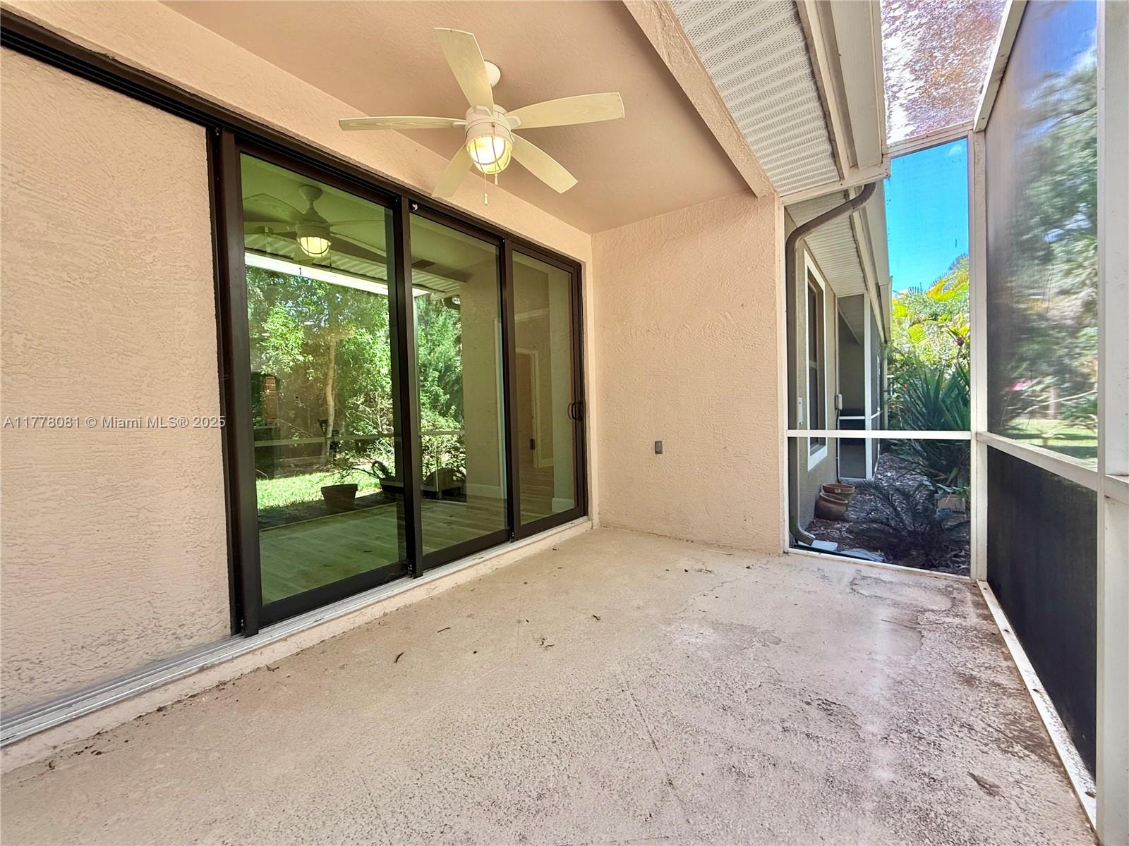 7550 Meadow Lakes Dr #4704, Naples, Florida image 23