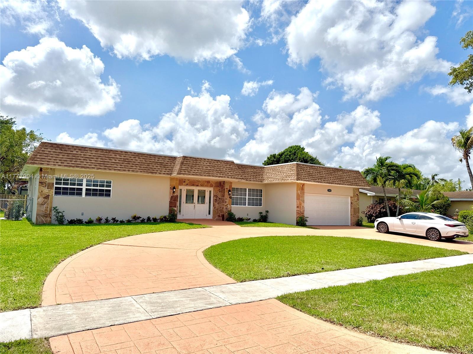 7480 NW 14th St, Plantation, Florida image 3