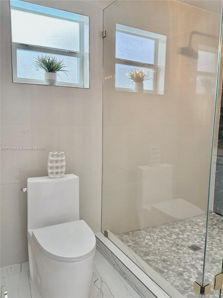 7480 NW 14th St, Plantation, Florida image 46