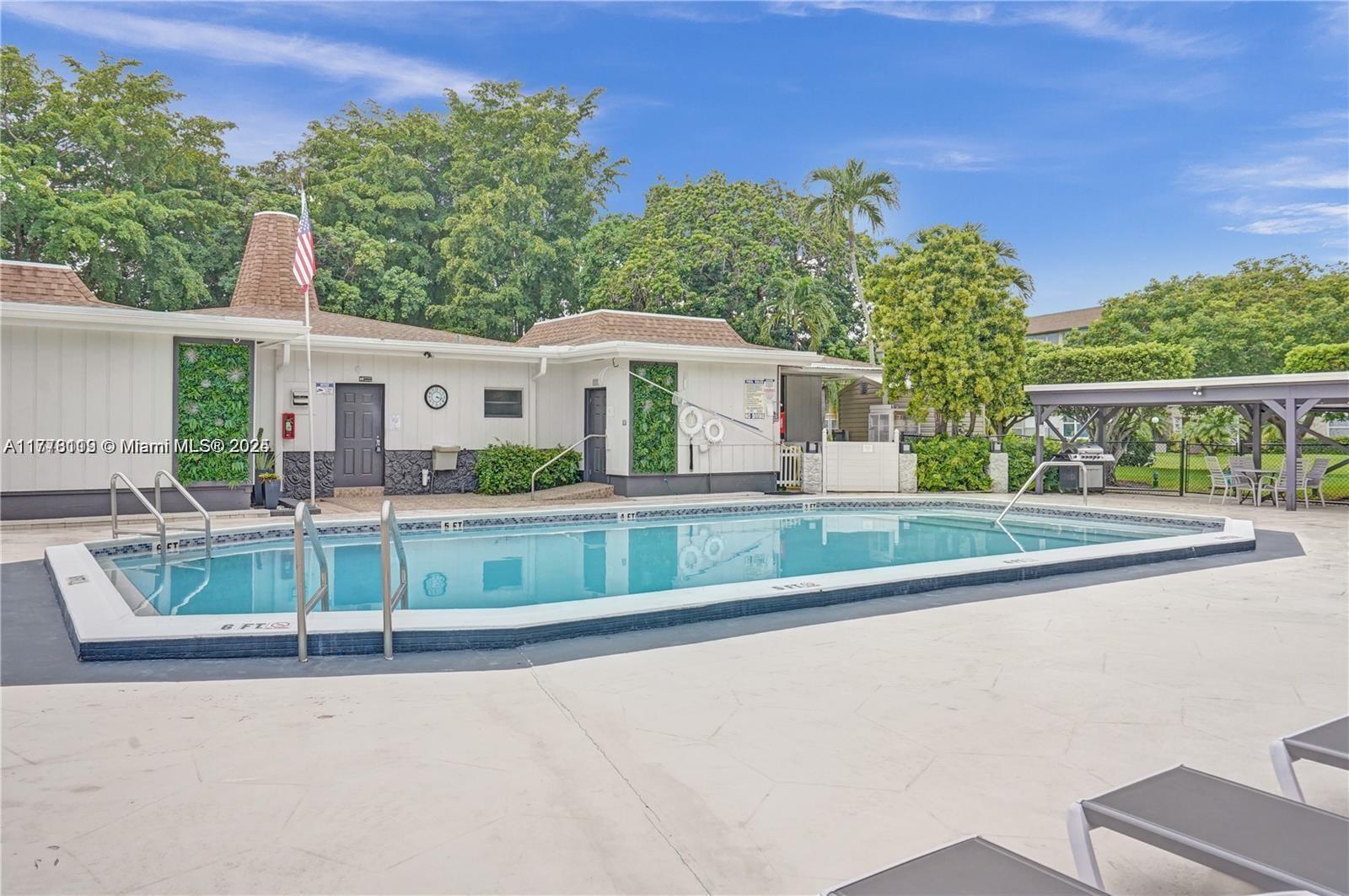 4701 NW 34th St #602, Lauderdale Lakes, Florida image 23