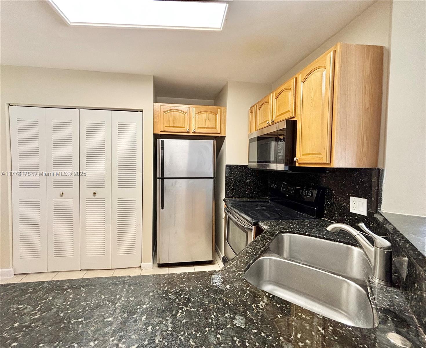 Property photo # 2