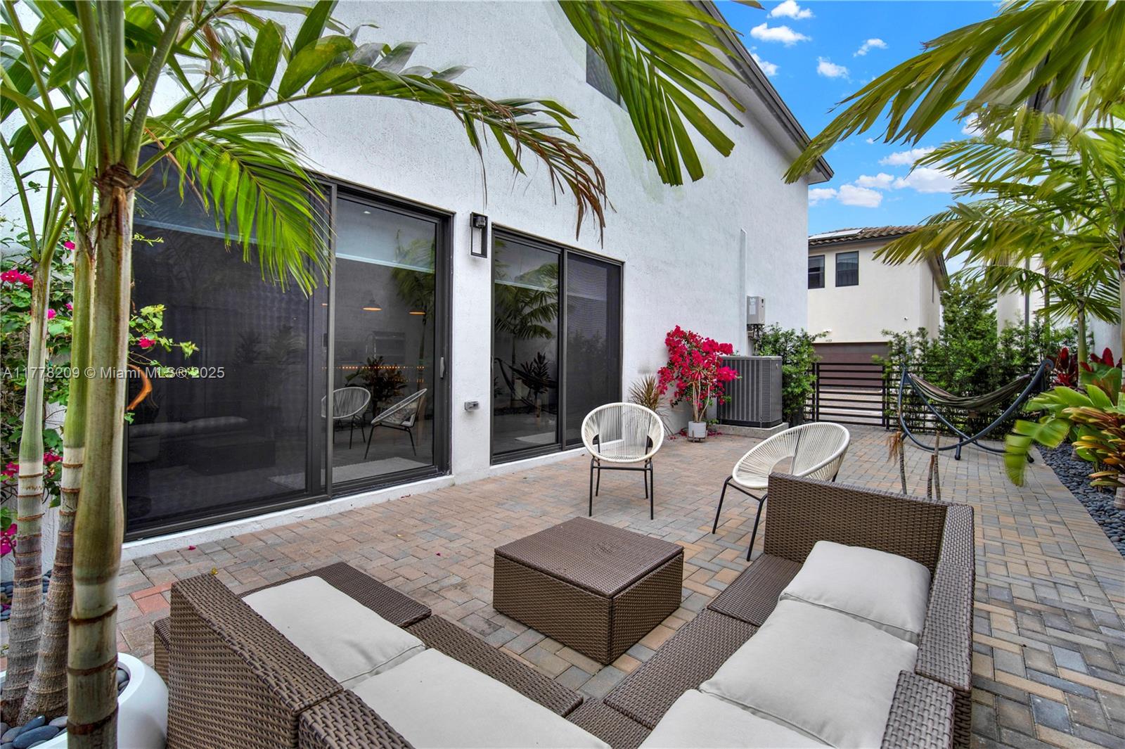 4419 NW 80th Ct, Doral, Florida image 39