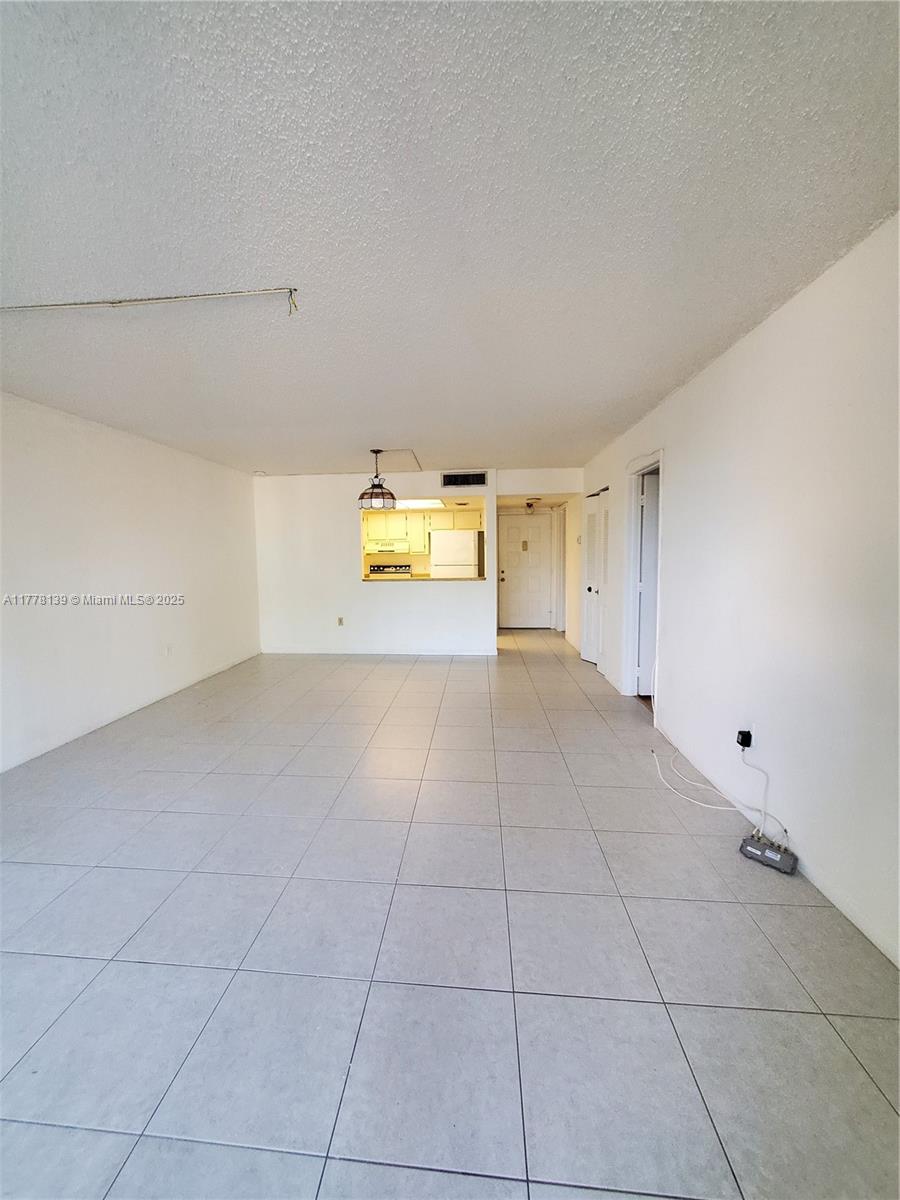 5550 NW 44th St #111B, Lauderhill, Florida image 5
