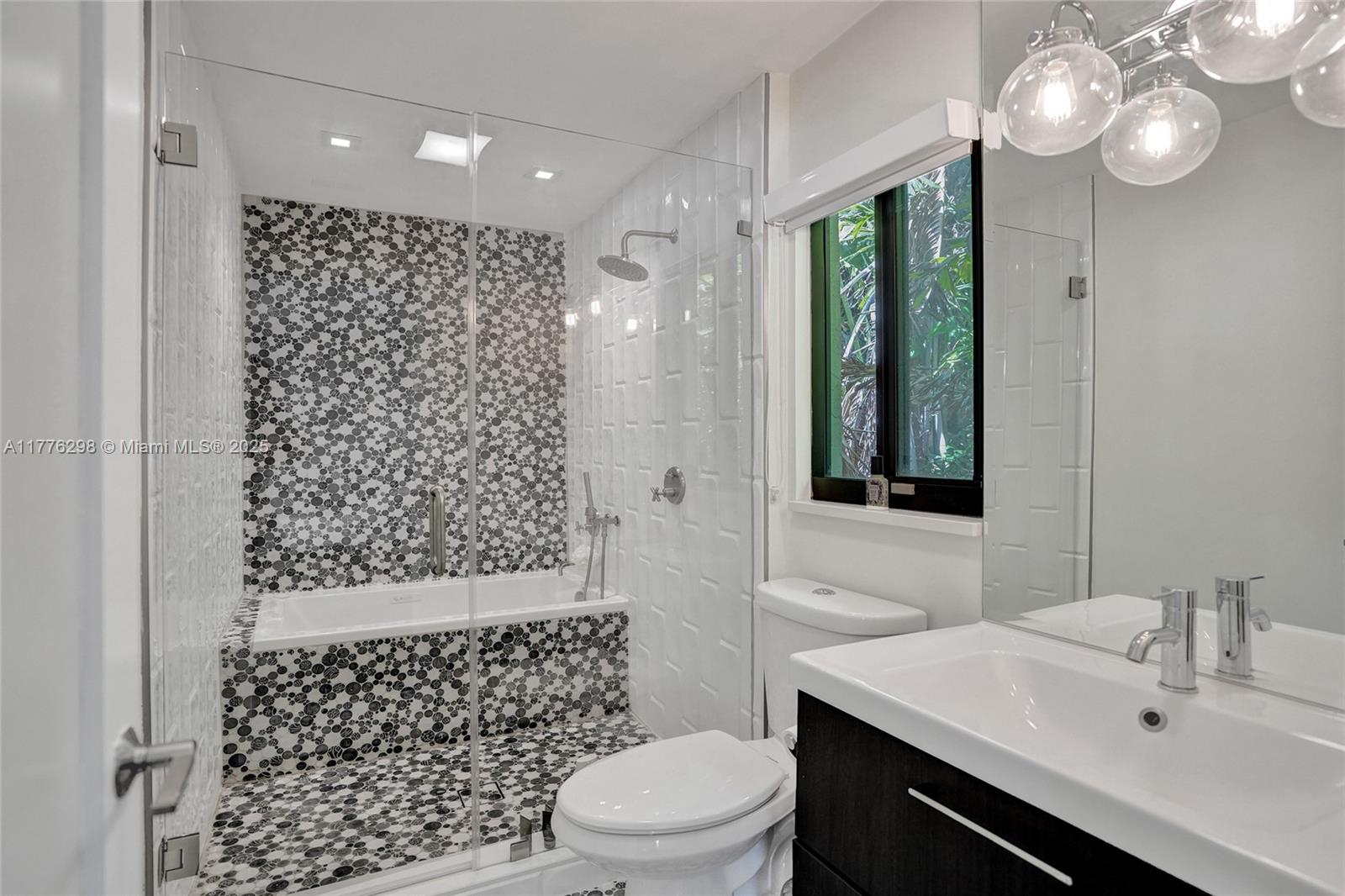 2340 Aqua Vista Blvd, Fort Lauderdale, Florida image 23