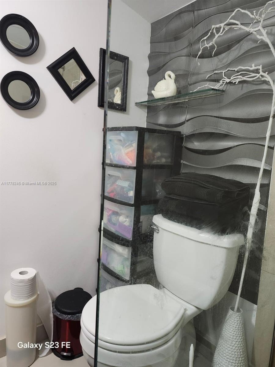 11028 NW 2nd Ave, Miami Shores, Florida image 22