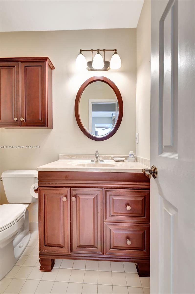 5558 E Parkwalk Cir E, Boynton Beach, Florida image 25