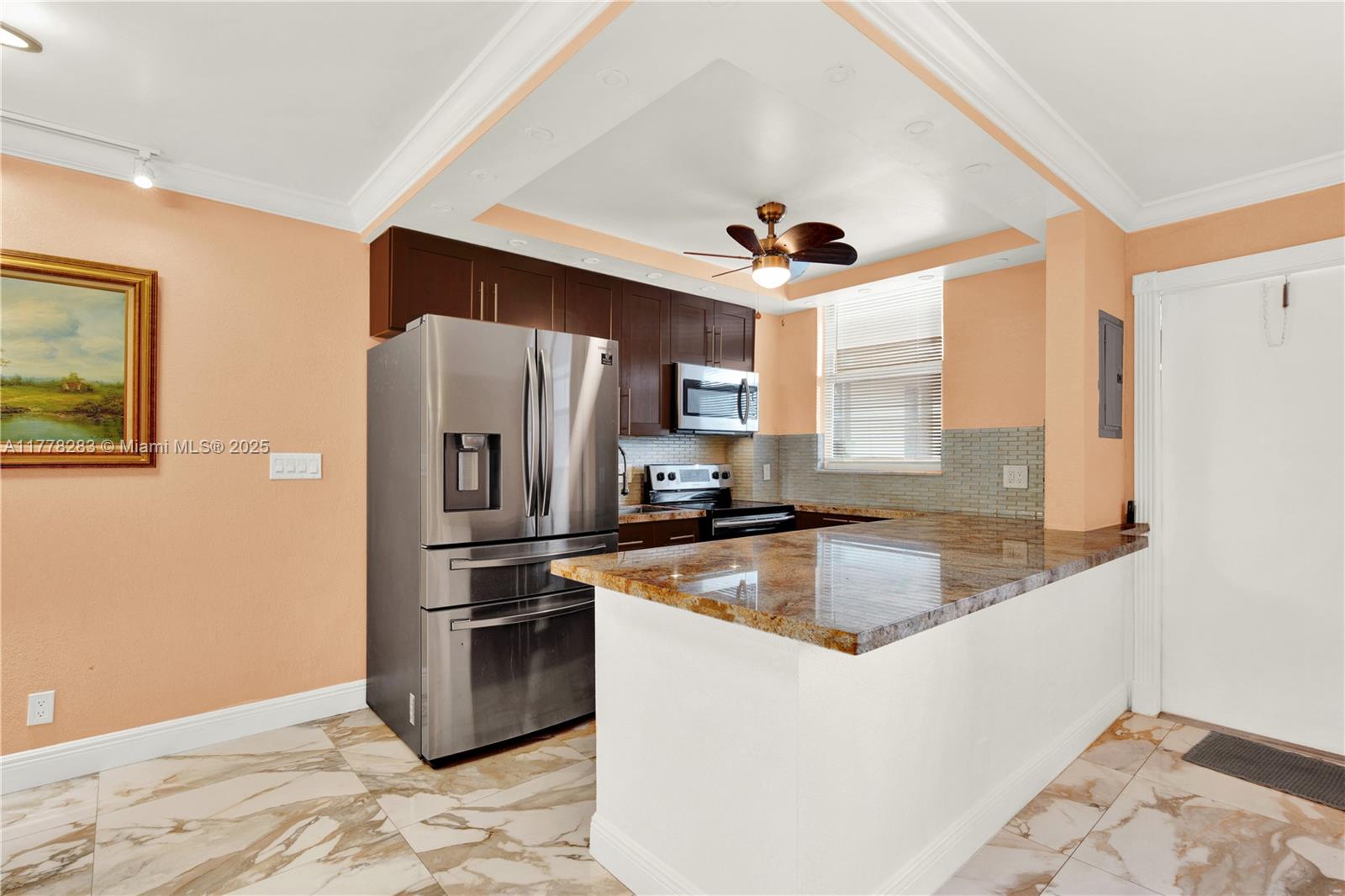 1811 Jefferson St #209, Hollywood, Florida image 8