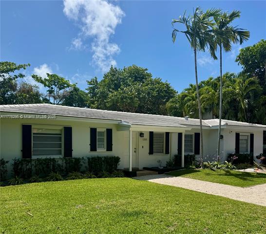 268 Mashta Dr Key Biscayne, FL 33149