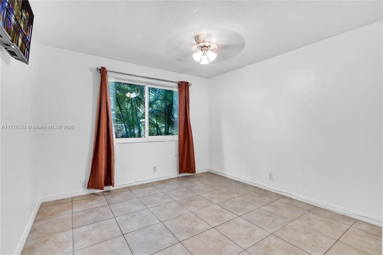 2175 NE 56th St #107, Fort Lauderdale, Florida image 14