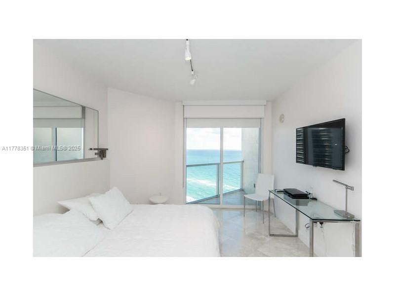 16699 Collins Ave #2406, Sunny Isles Beach, Florida image 30