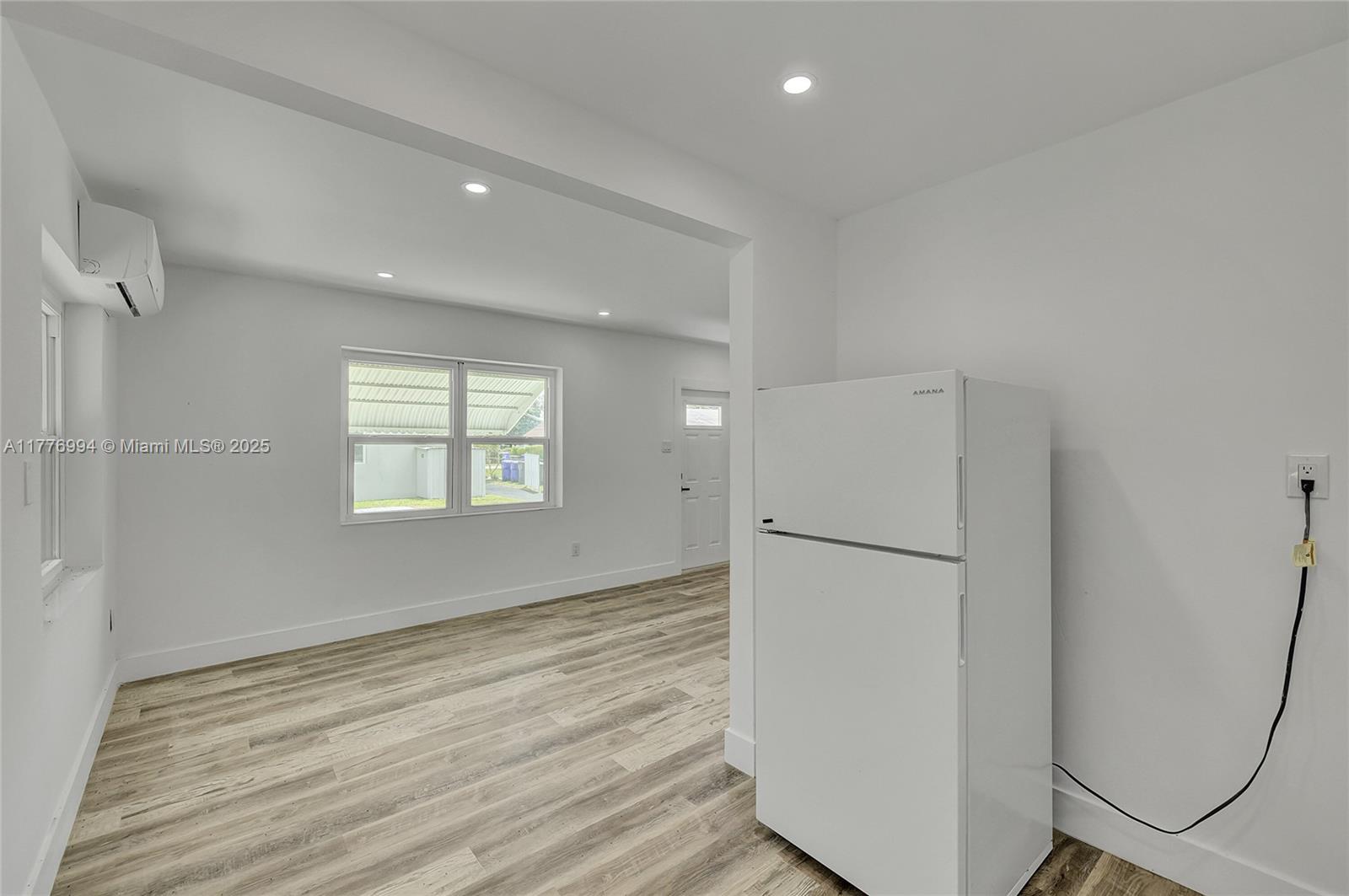 Residentialincome, Hollywood, Florida image 25