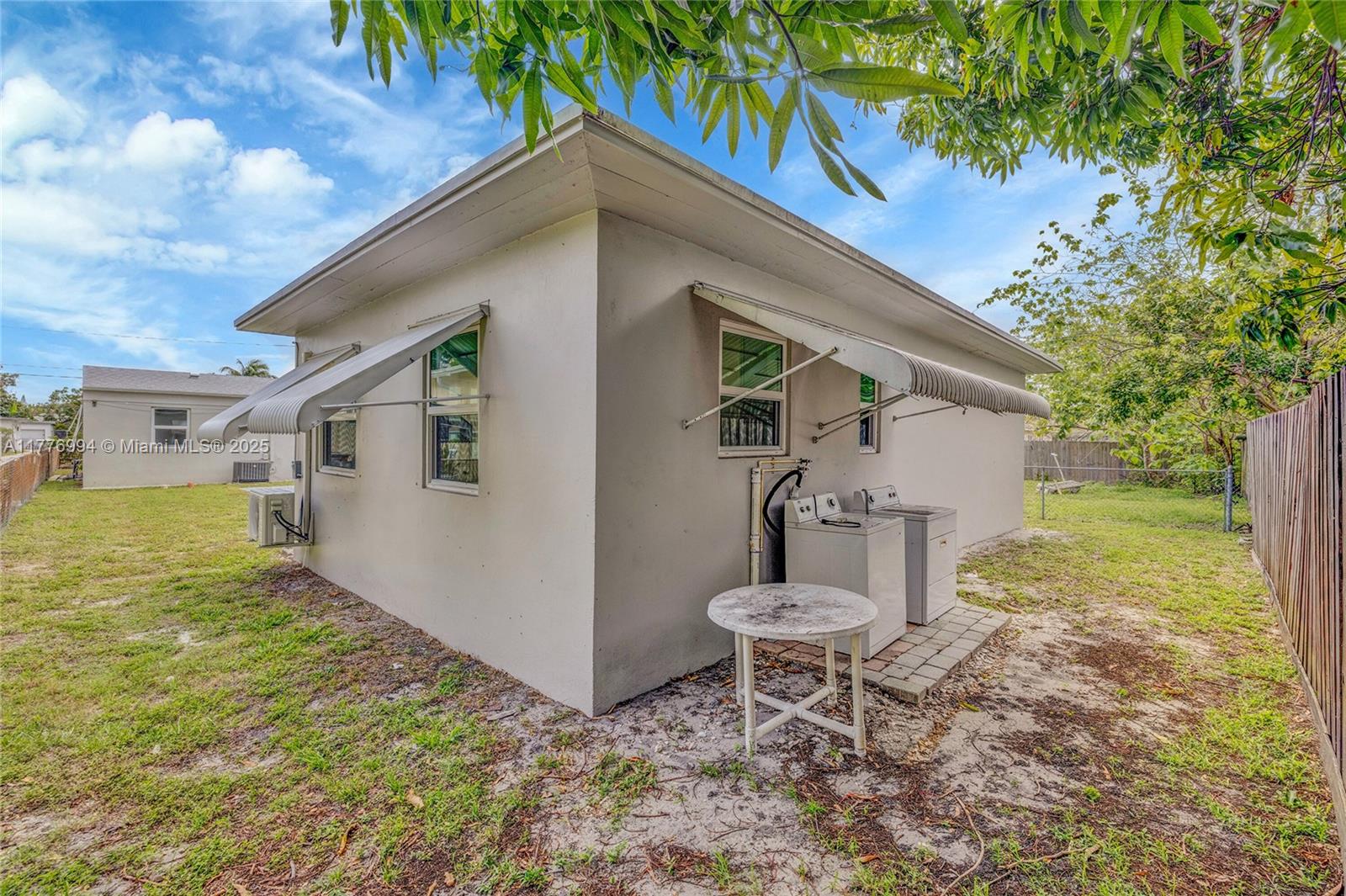 Residentialincome, Hollywood, Florida image 40