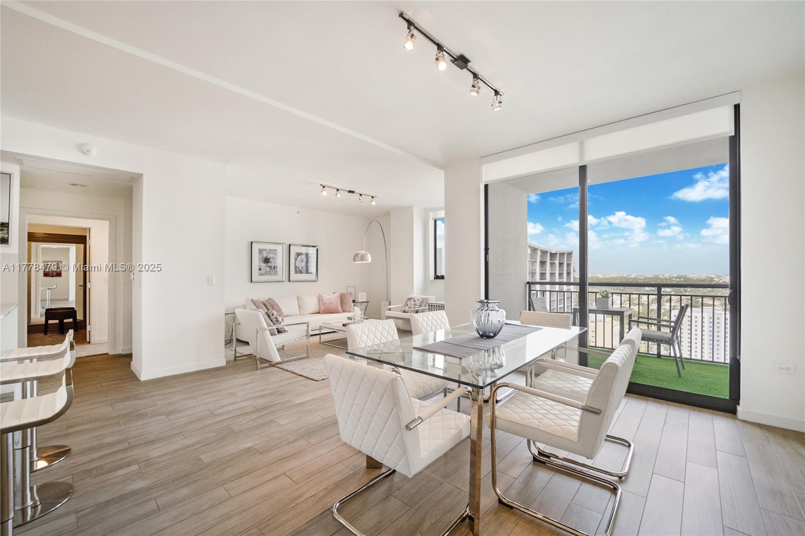 Property photo # 9
