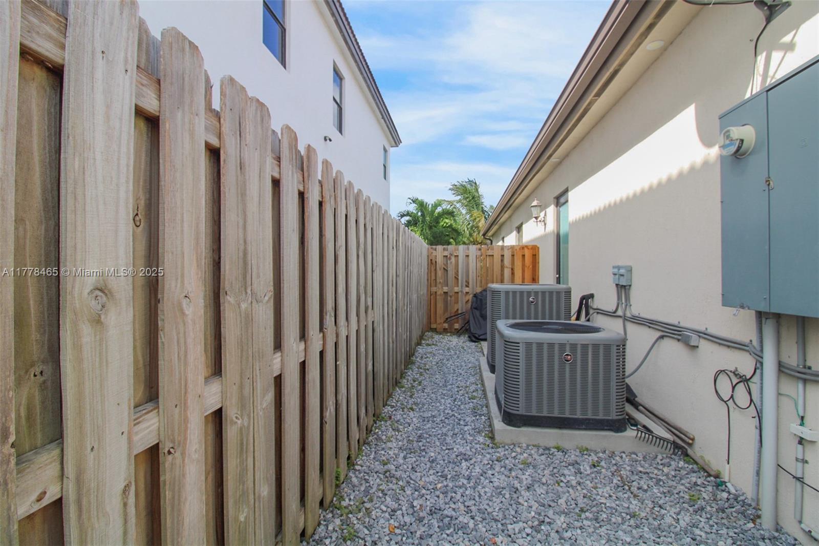 14817 SW 39th Ter, Miami, Florida image 46