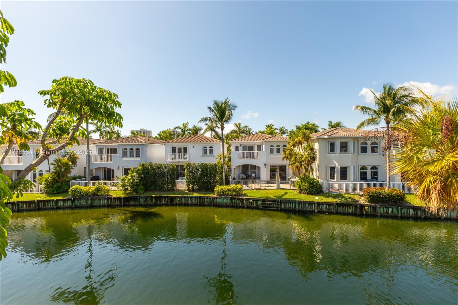 3106 NE 210th Ter, Aventura, Florida image 23