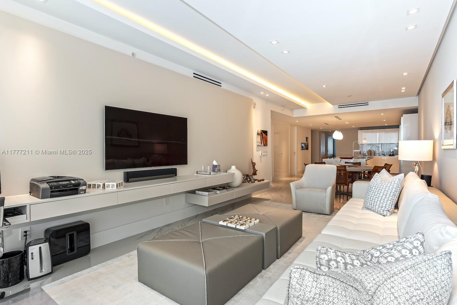 10201 Collins Ave #1803, Bal Harbour, Florida image 21