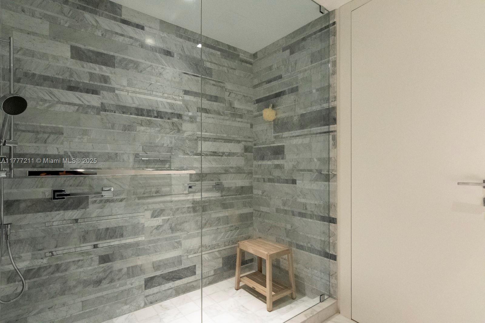 10201 Collins Ave #1803, Bal Harbour, Florida image 32