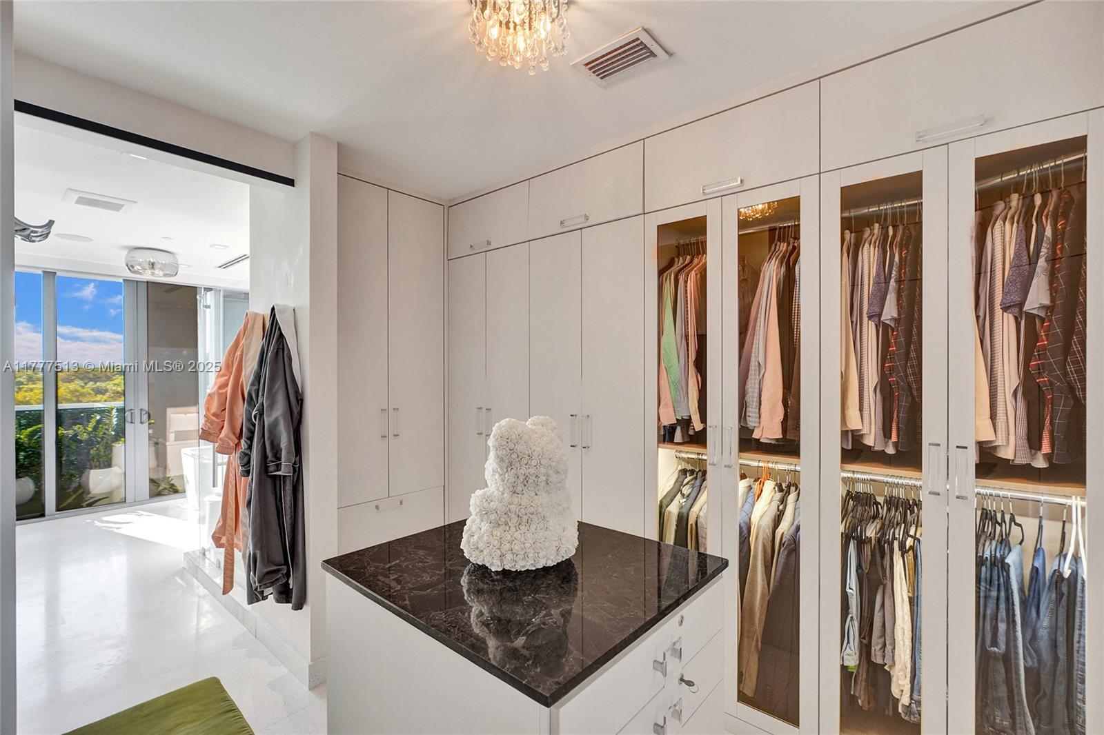 718 Valencia Ave #PH505, Coral Gables FL 33134