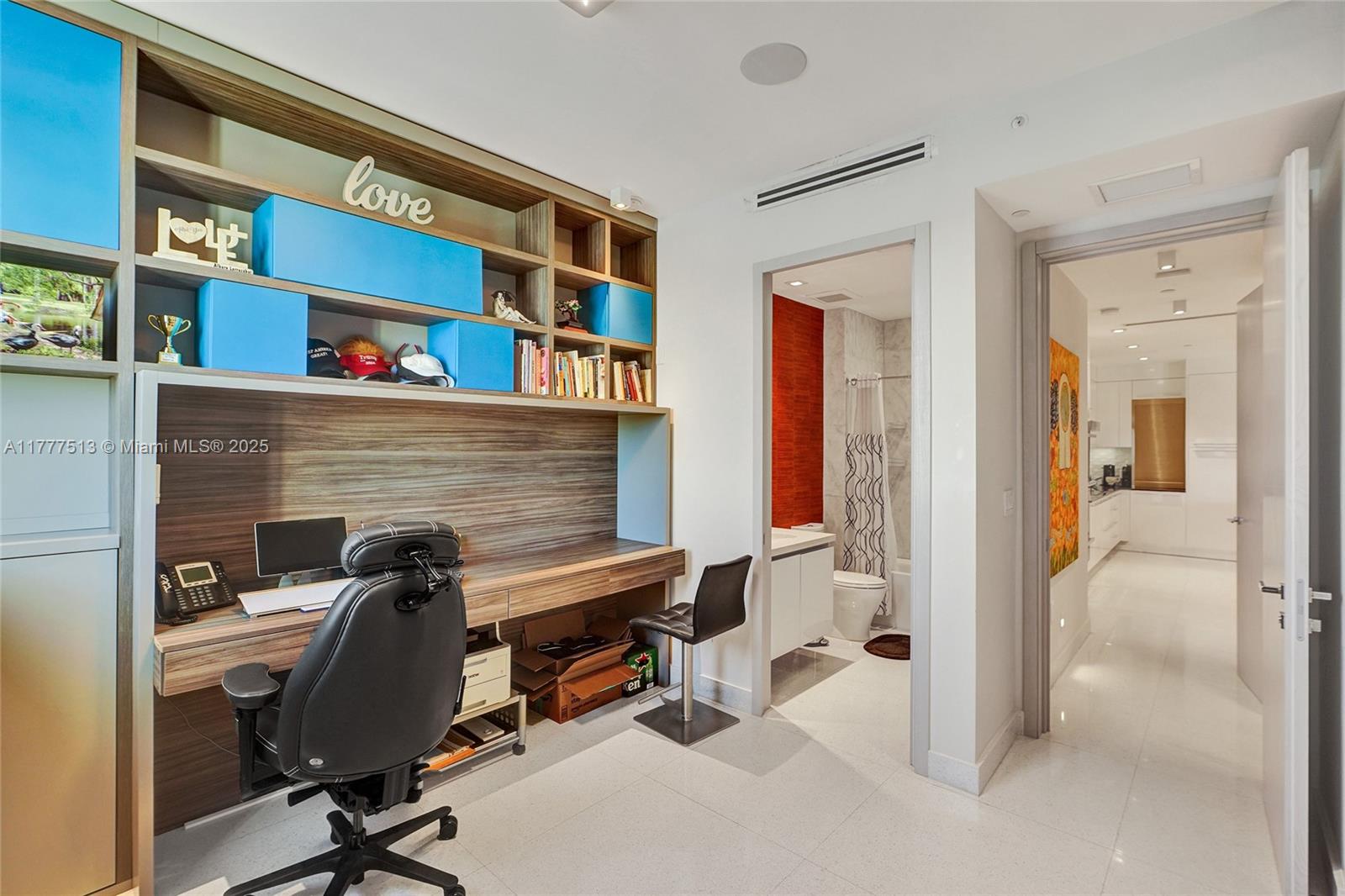 718 Valencia Ave #PH505, Coral Gables FL 33134