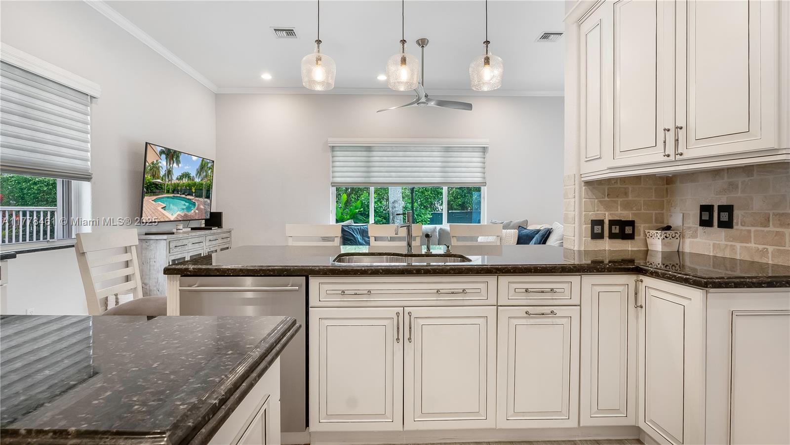 2269 Quail Roost Dr, Weston, Florida image 26