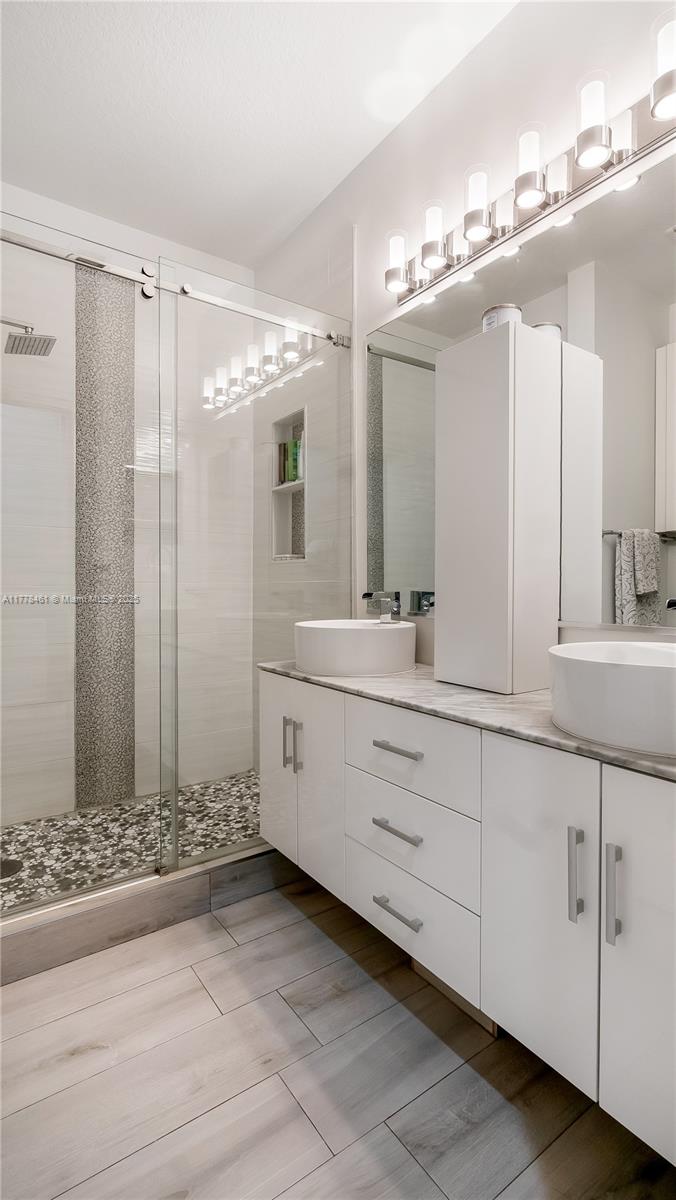 2269 Quail Roost Dr, Weston, Florida image 35