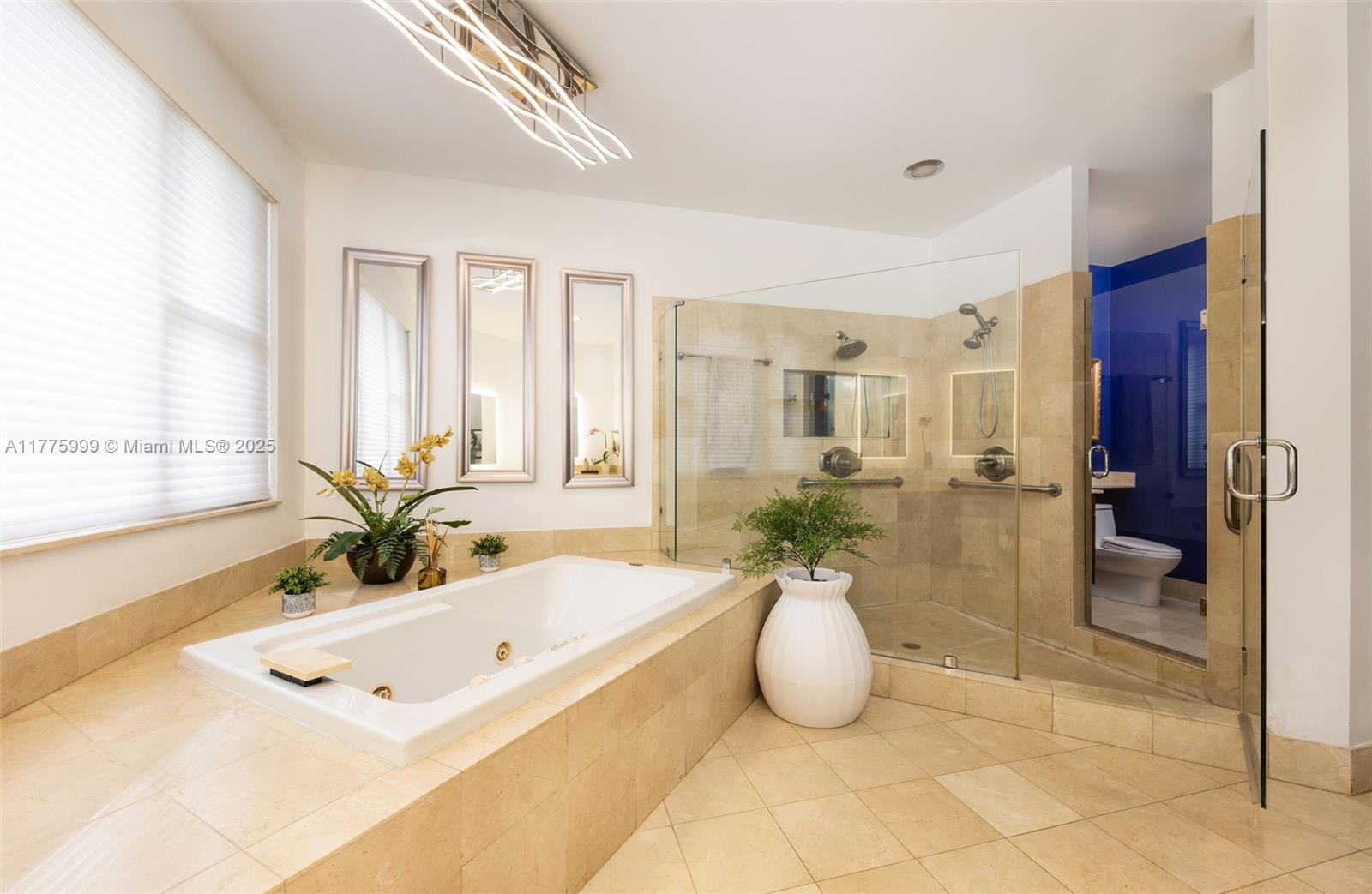 3707 NE 214th St #14, Aventura, Florida image 26