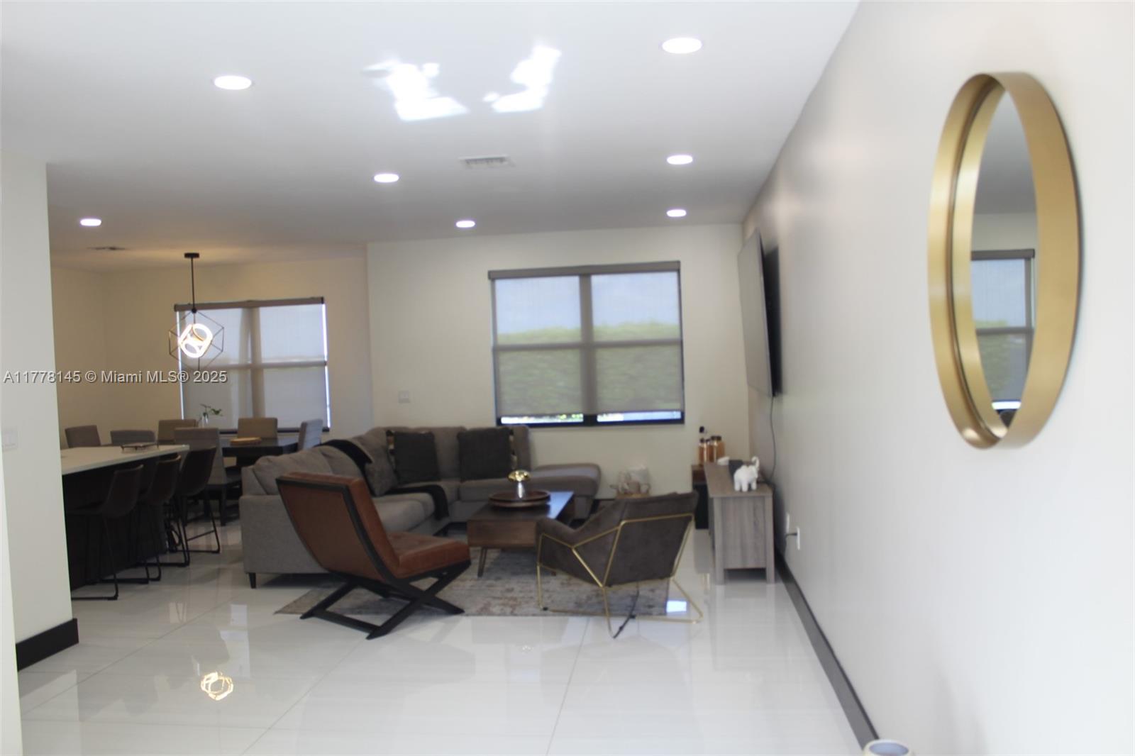 15481 NW 91st Ct, Miami Lakes, Florida image 3
