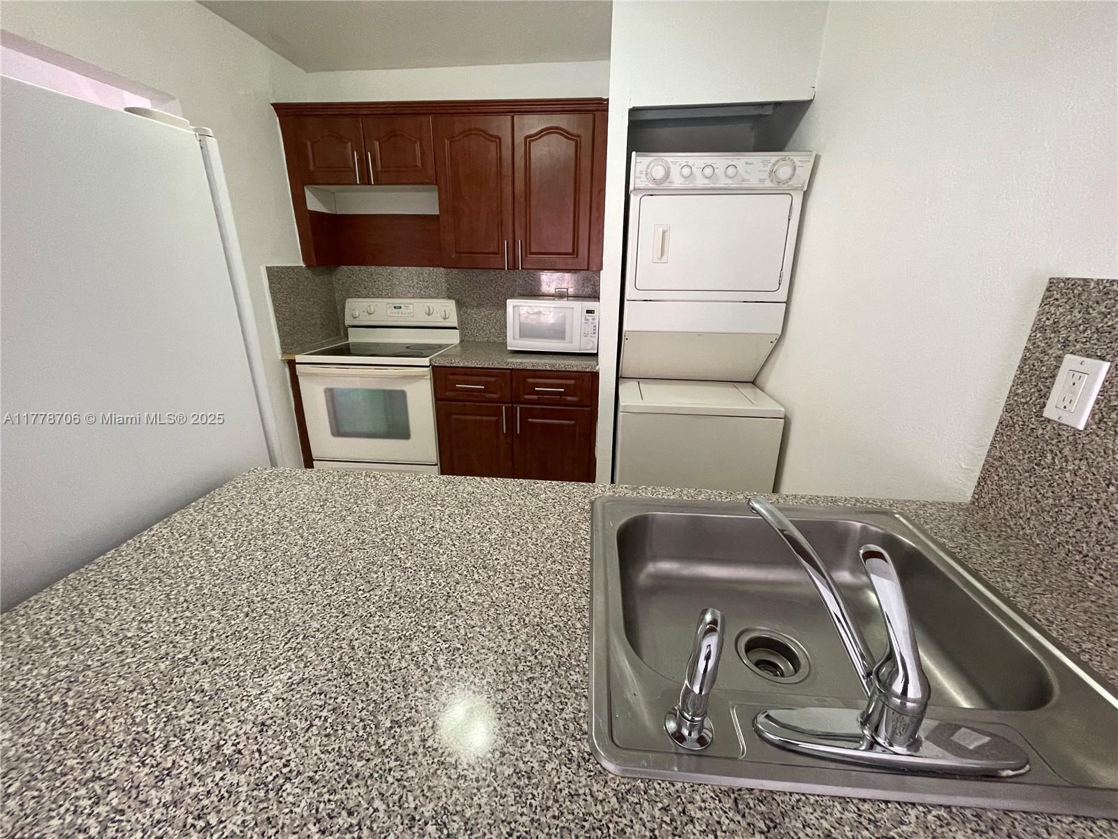 Property photo # 8
