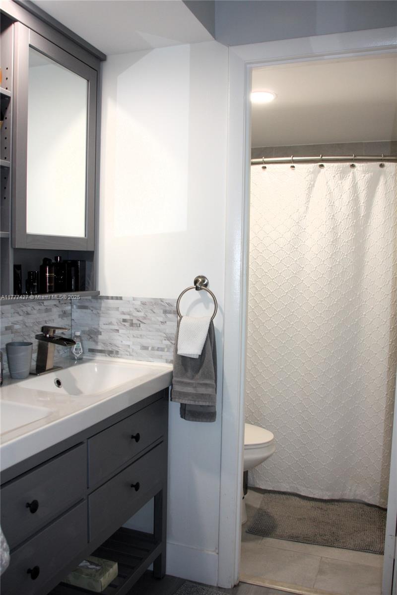 3821 Environ Blvd #310, Lauderhill, Florida image 9