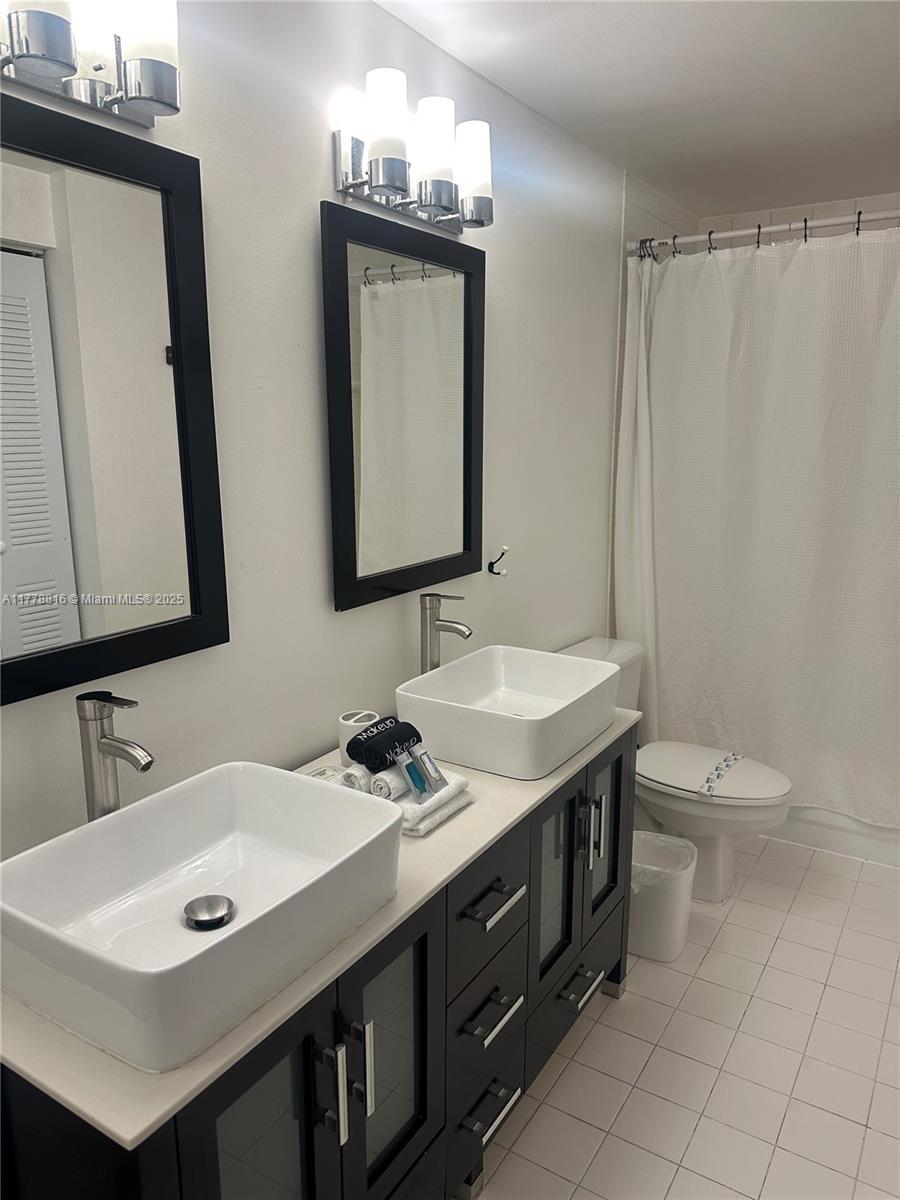 19877 E Country Club Dr #3105, Aventura, Florida image 12