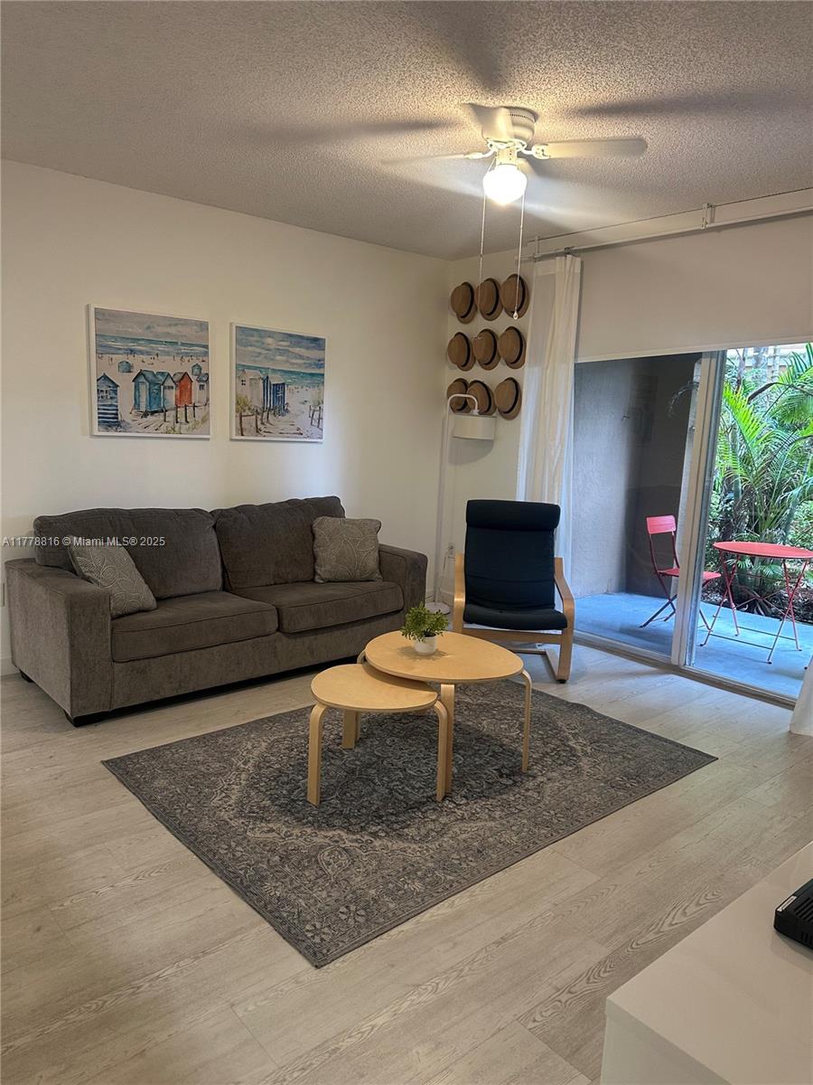 19877 E Country Club Dr #3105, Aventura, Florida image 9