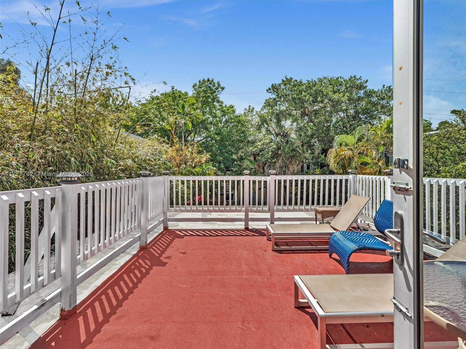 1534 Euclid Avenue, Miami Beach, Florida image 7