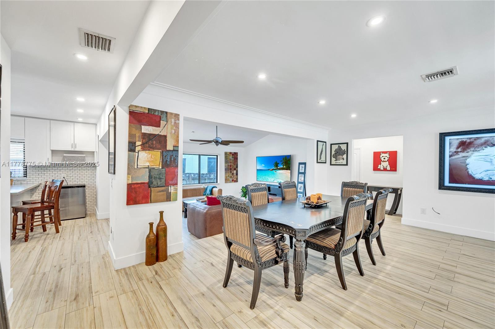 Listing Photo 17