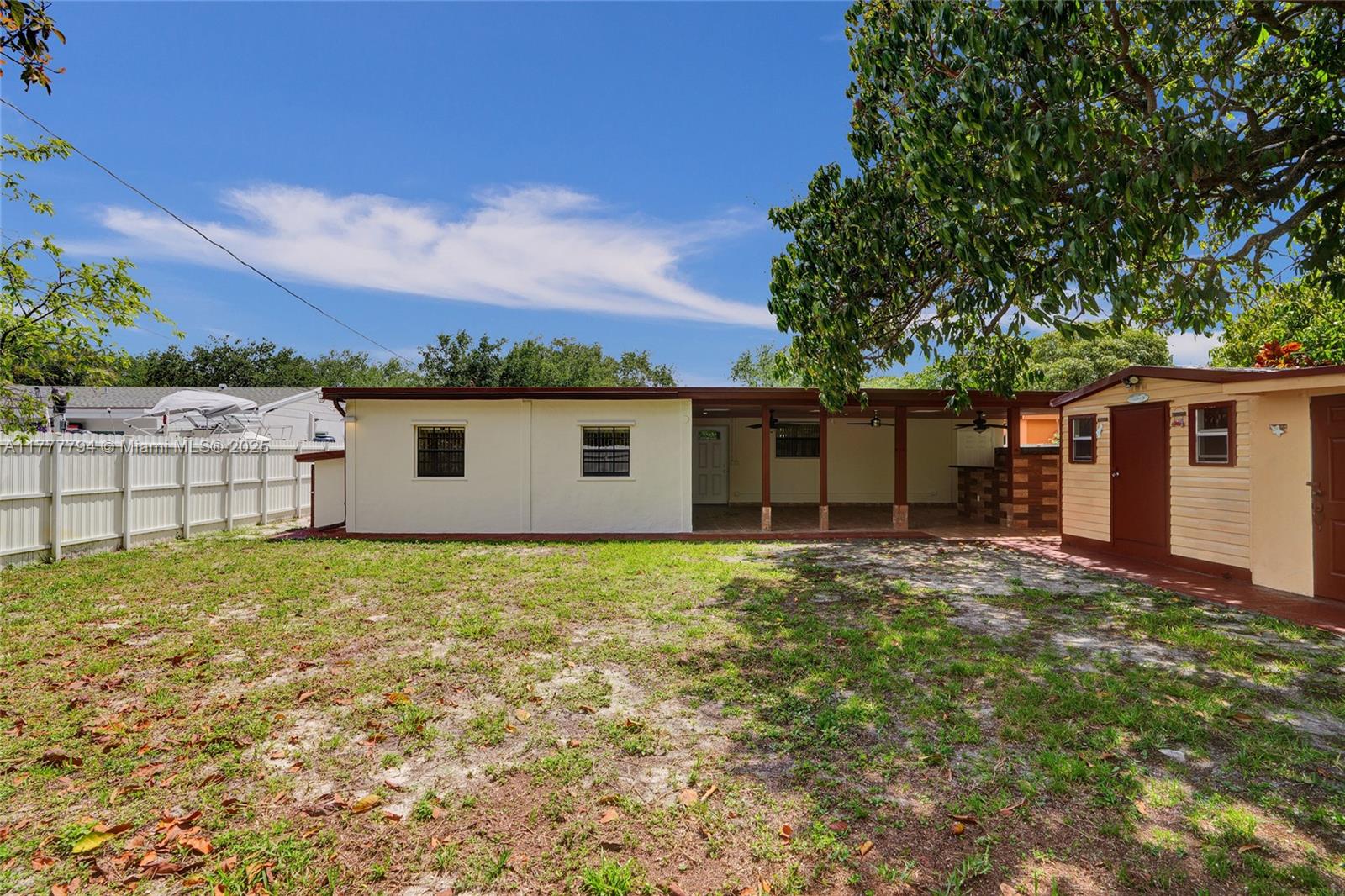 1665 NW 124th St, North Miami, Florida image 30