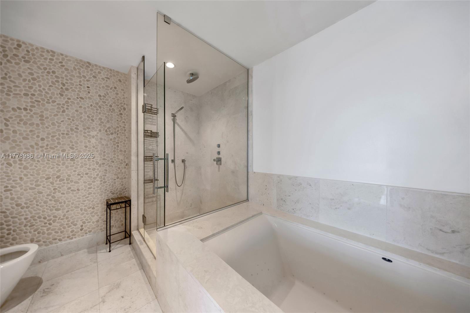 17121 Collins Ave #1406, Sunny Isles Beach FL 33160