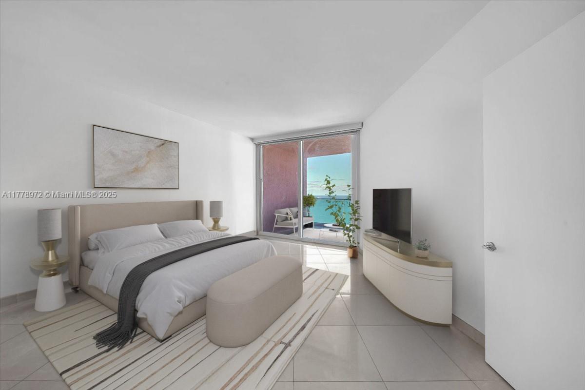 300 S Pointe Dr #3402, Miami Beach FL 33139