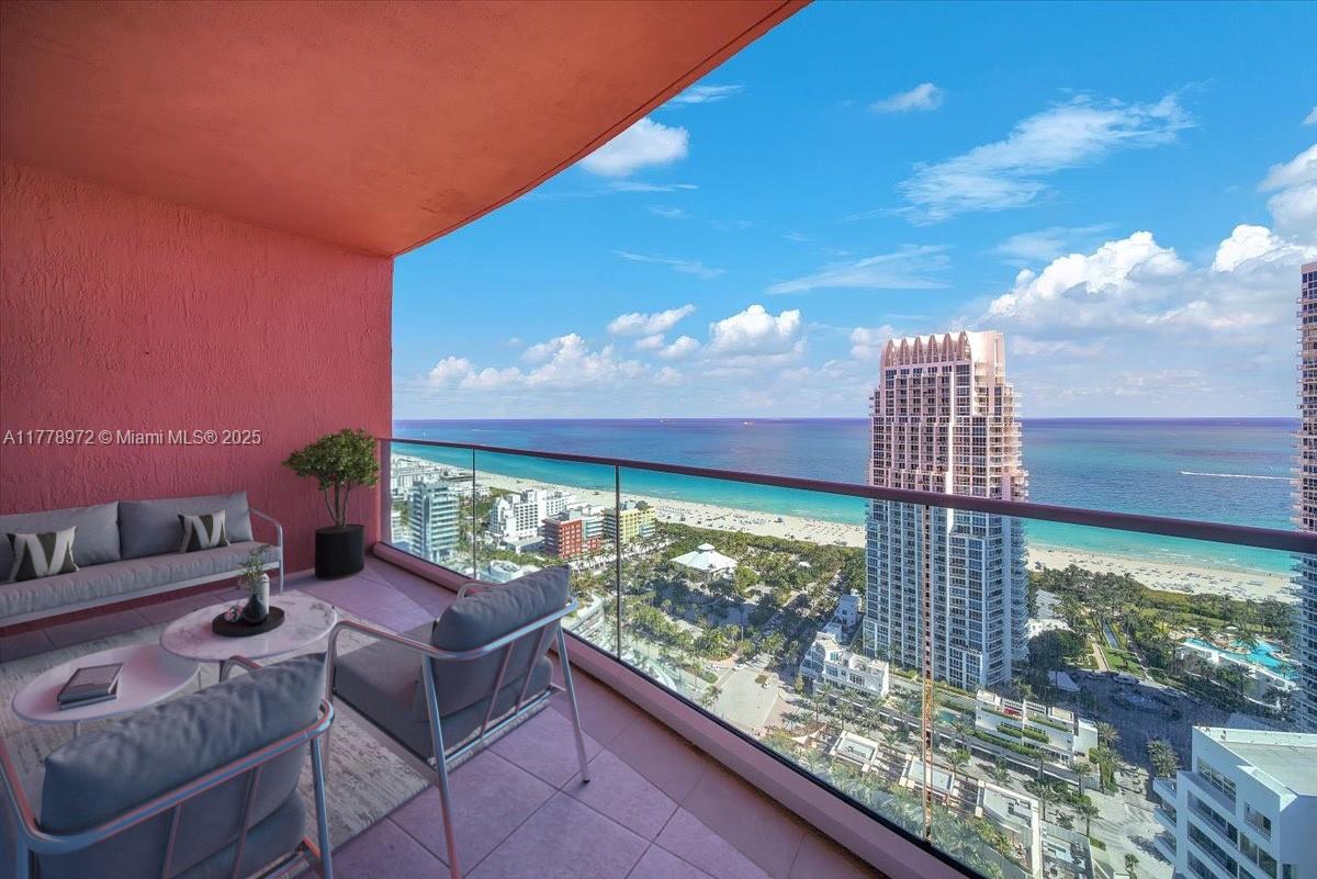 300 S Pointe Dr #3402, Miami Beach FL 33139