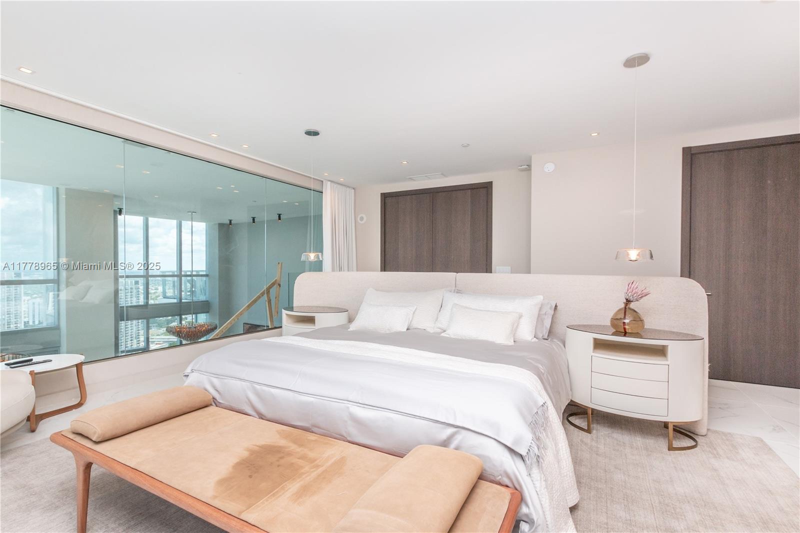 851 NE 1st Ave #4611, Miami FL 33132