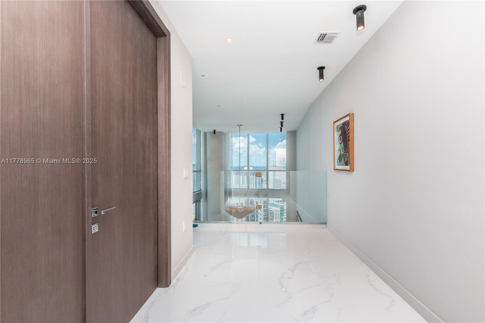 851 NE 1st Ave #4611, Miami FL 33132