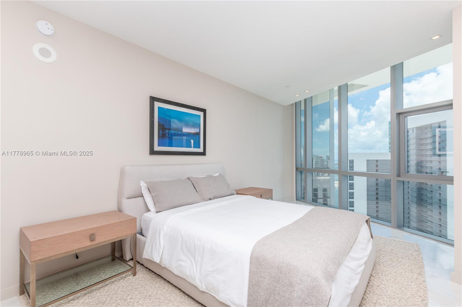 851 NE 1st Ave #4611, Miami FL 33132