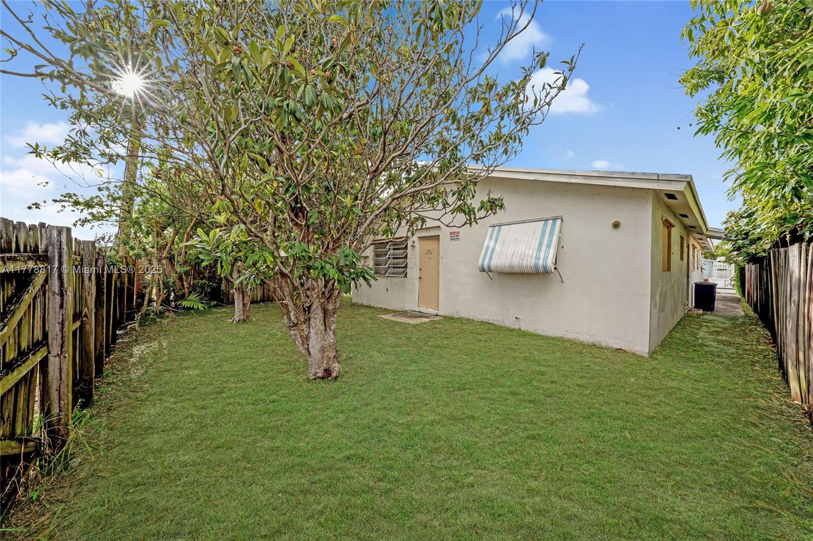 653 NW 3rd Ct, Hallandale Beach, Florida image 24