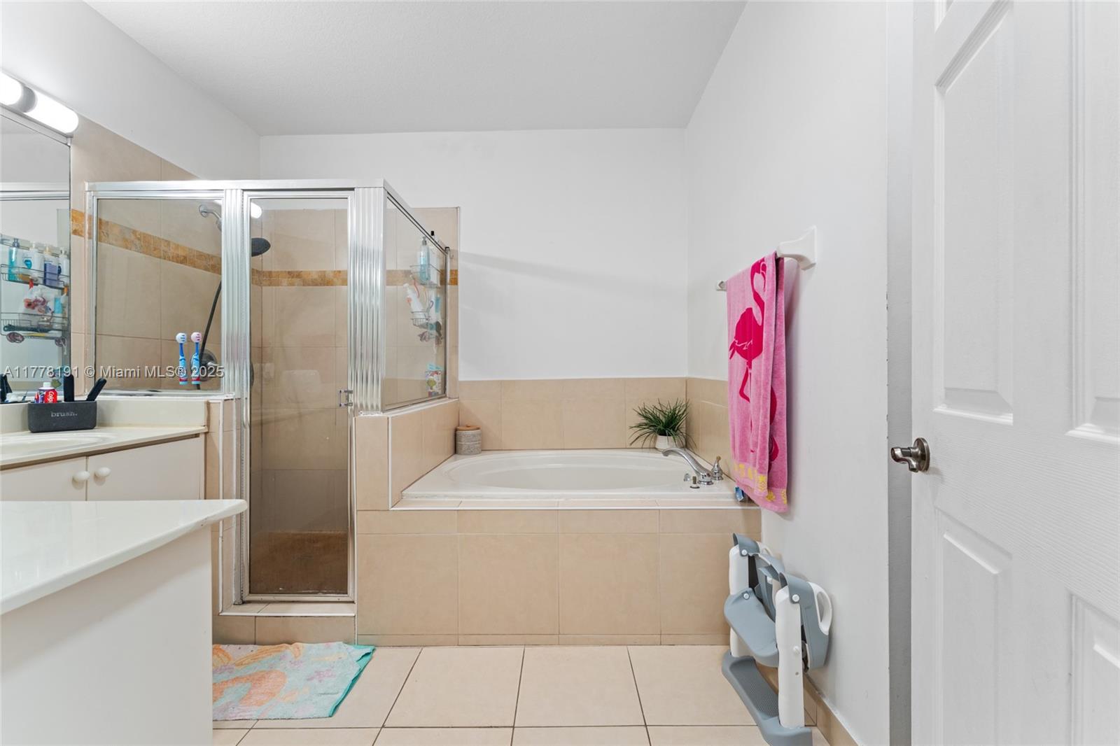 Listing Photo 10