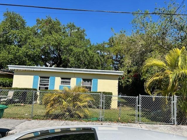 Coconut Grove  opportunity Zone... very close to  Main Highway Central Grove down town just behind the   Coconut Grove Playhouse. 6200 Square of Land. This is an as is sale .Land value. 
There are tenants in the property "NOT TO BE DISTURBED!!!
