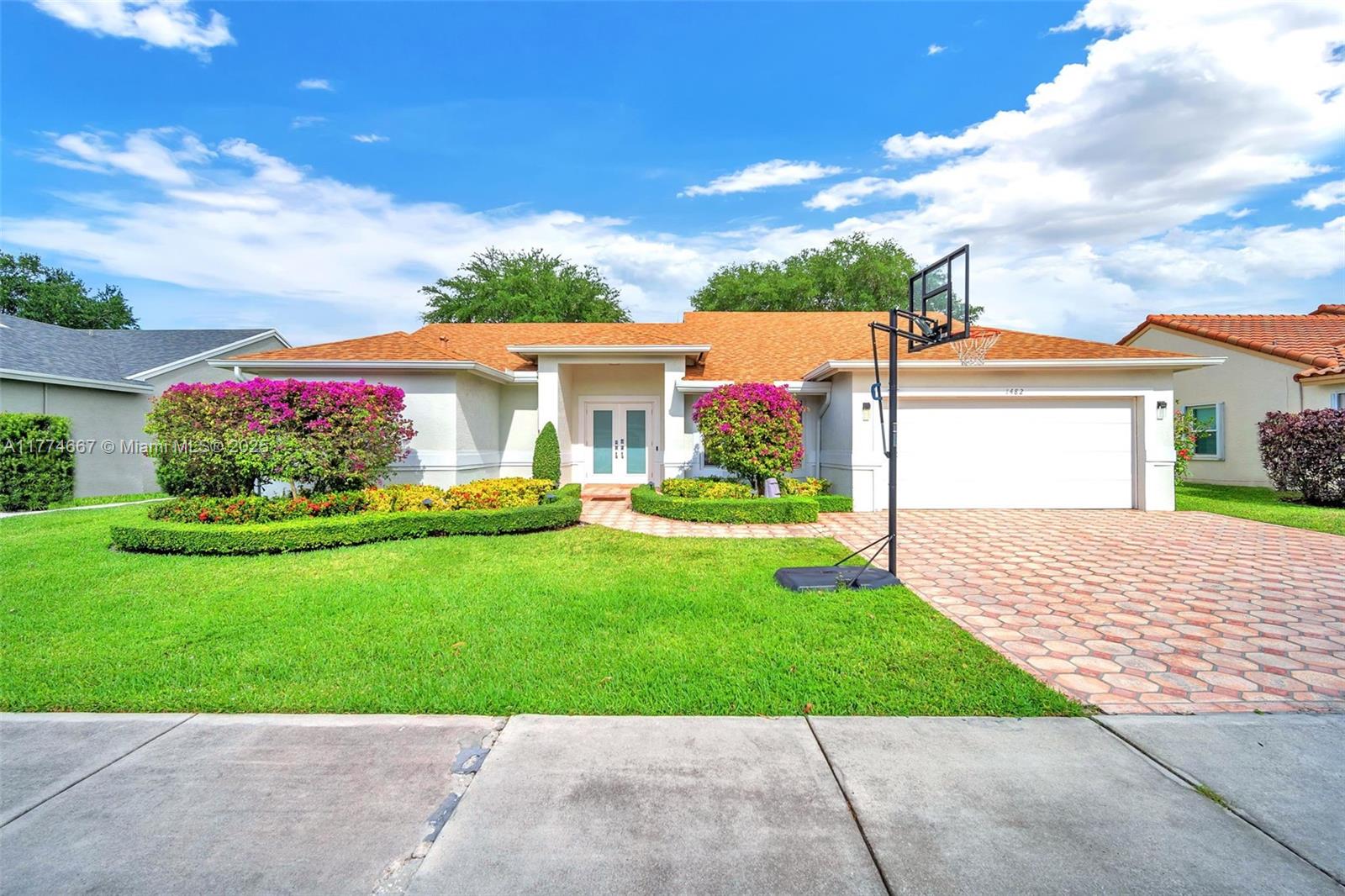 1482 SW 97th Ln, Davie, Florida image 1