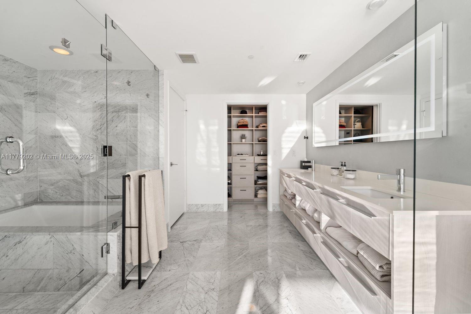 3131 NE 7th Ave #3105, Miami FL 33137