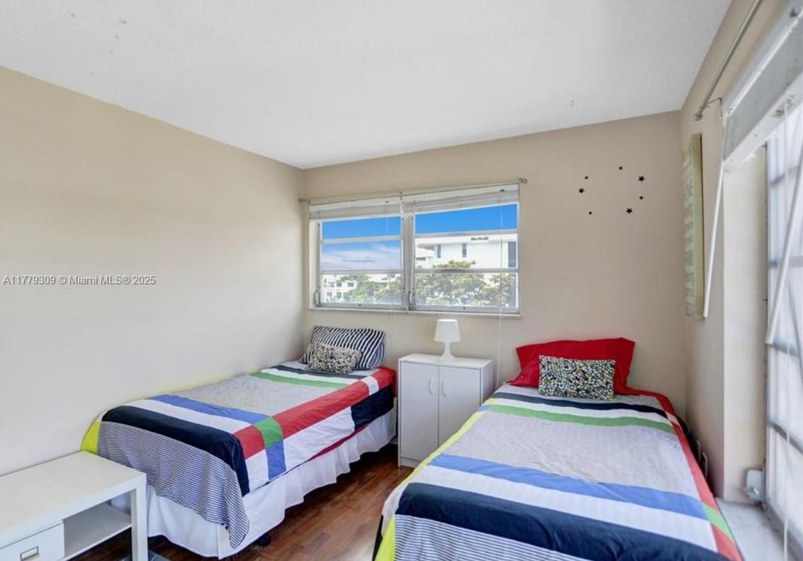 1020 94th St #401, Bay Harbor Islands, Florida image 15