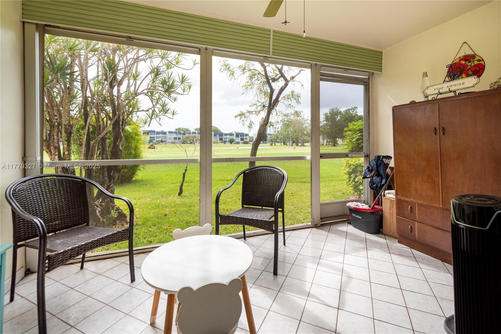 1040 Country Club Dr #101, Margate, Florida image 14